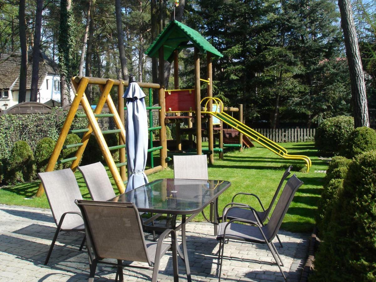 Goscinny Dworek Pobierowo Kültér fotó